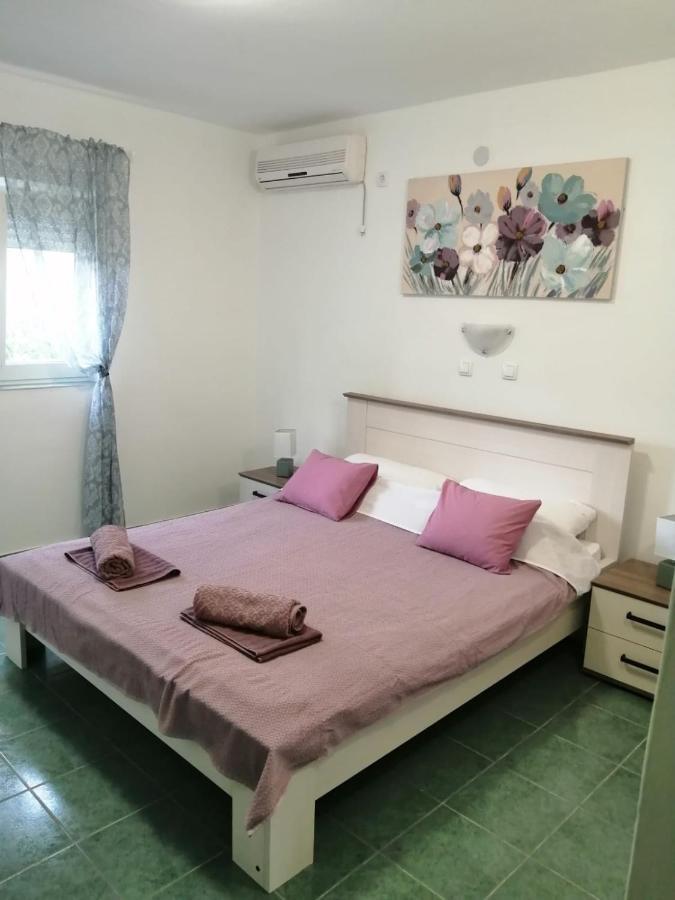 סטאריגרד-פקלניצה Holiday House Lara מראה חיצוני תמונה
