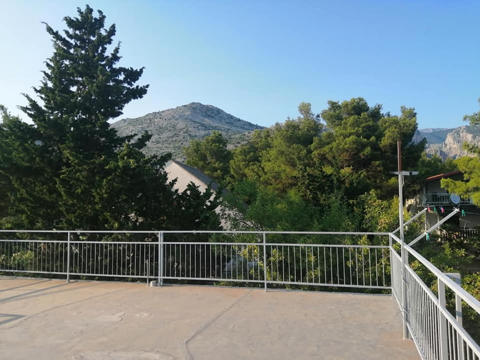 סטאריגרד-פקלניצה Holiday House Lara מראה חיצוני תמונה